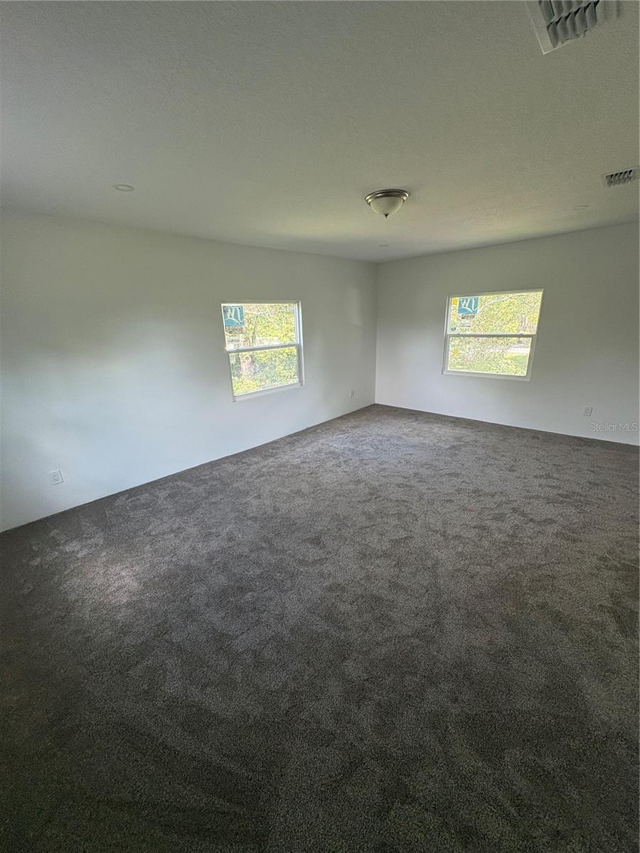Image 12 of 17 For 2921 Crutchfield Road W