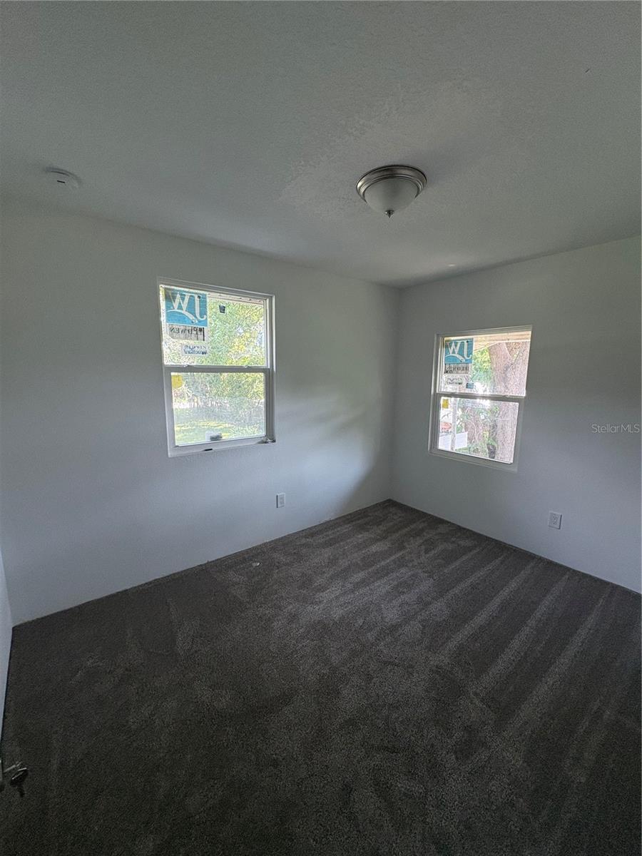 Image 8 of 17 For 2921 Crutchfield Road W