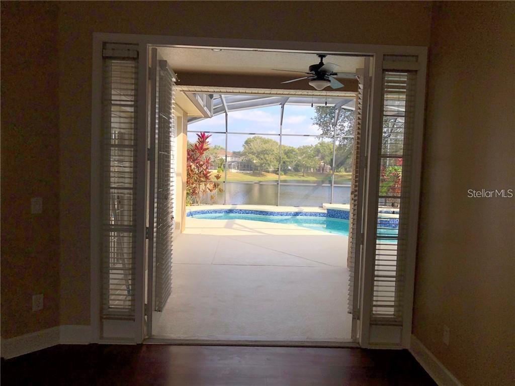 Image 7 of 11 For 10373 Emerald Woods Avenue