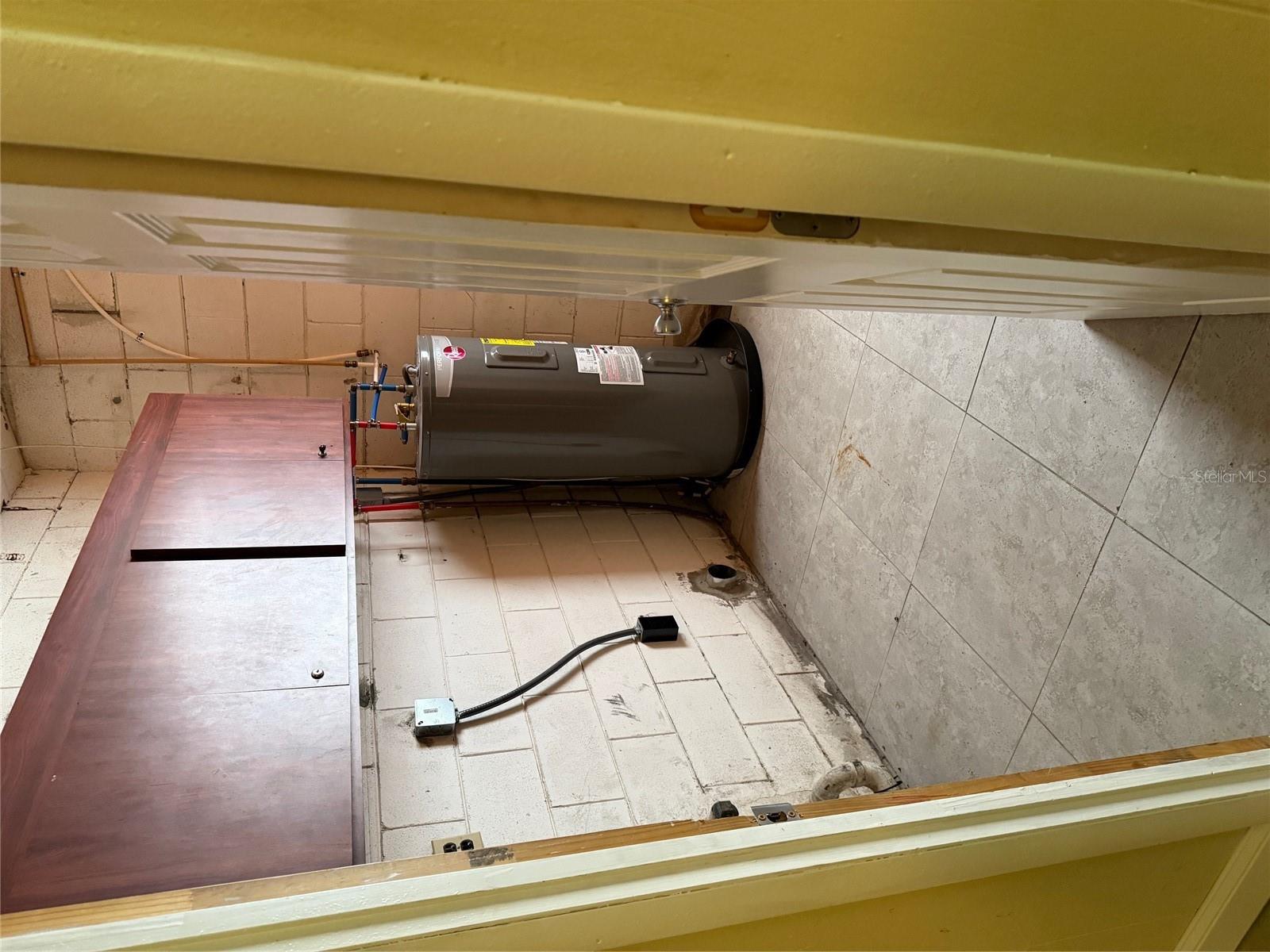 Image 10 of 11 For 201 Bennett Street