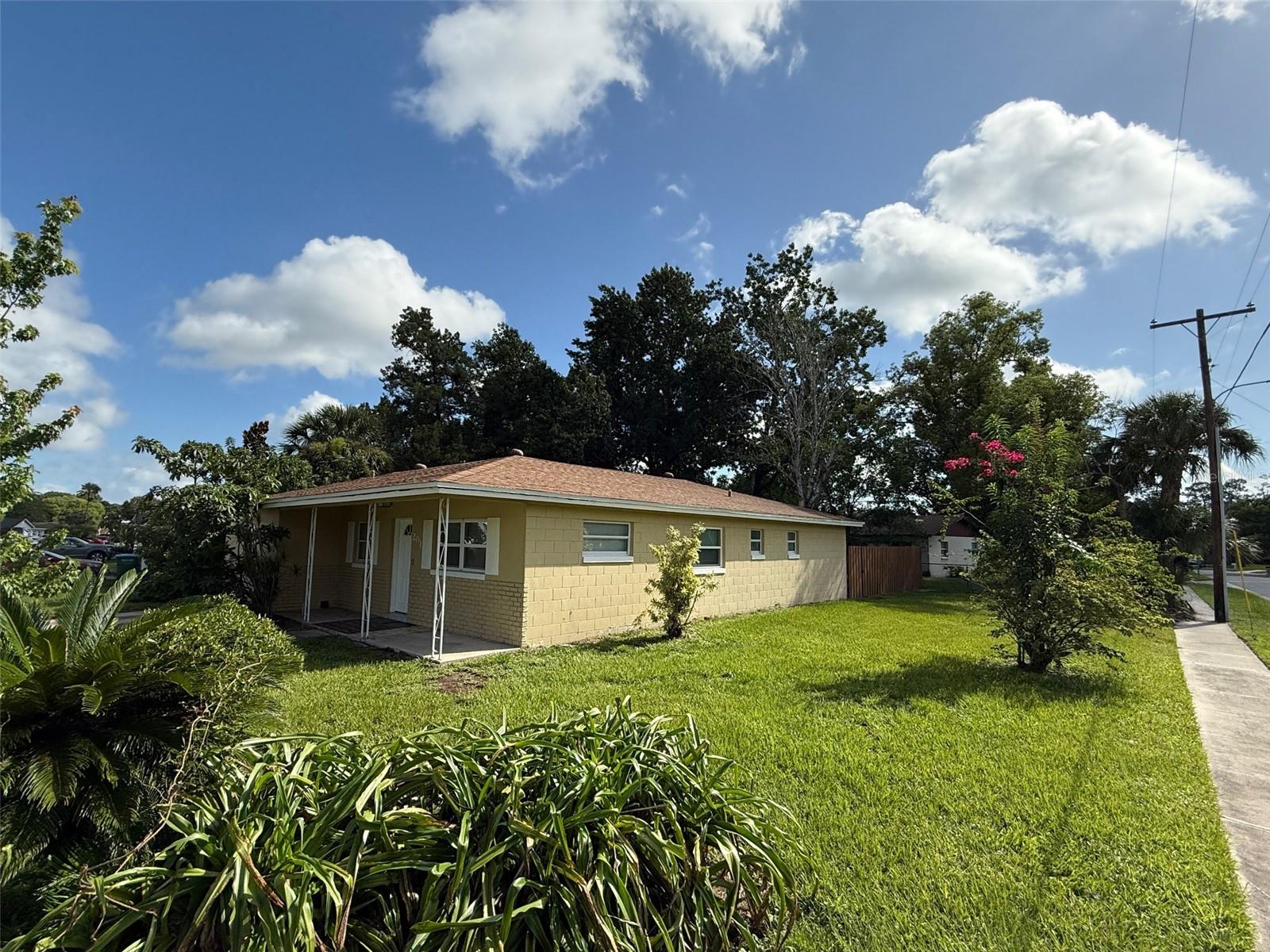 Image 11 of 11 For 201 Bennett Street