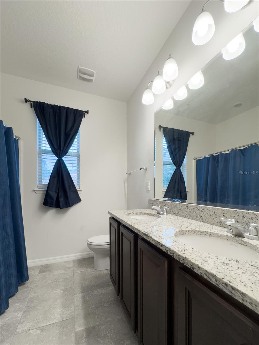 Image 17 of 27 For 4004 Prima Lago Circle