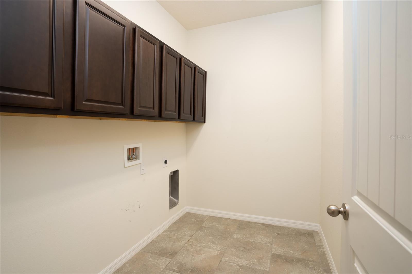 Image 19 of 27 For 4004 Prima Lago Circle