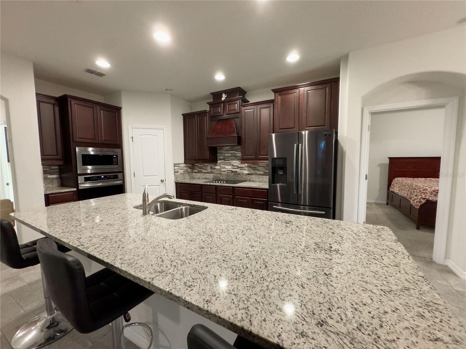 Image 23 of 27 For 4004 Prima Lago Circle