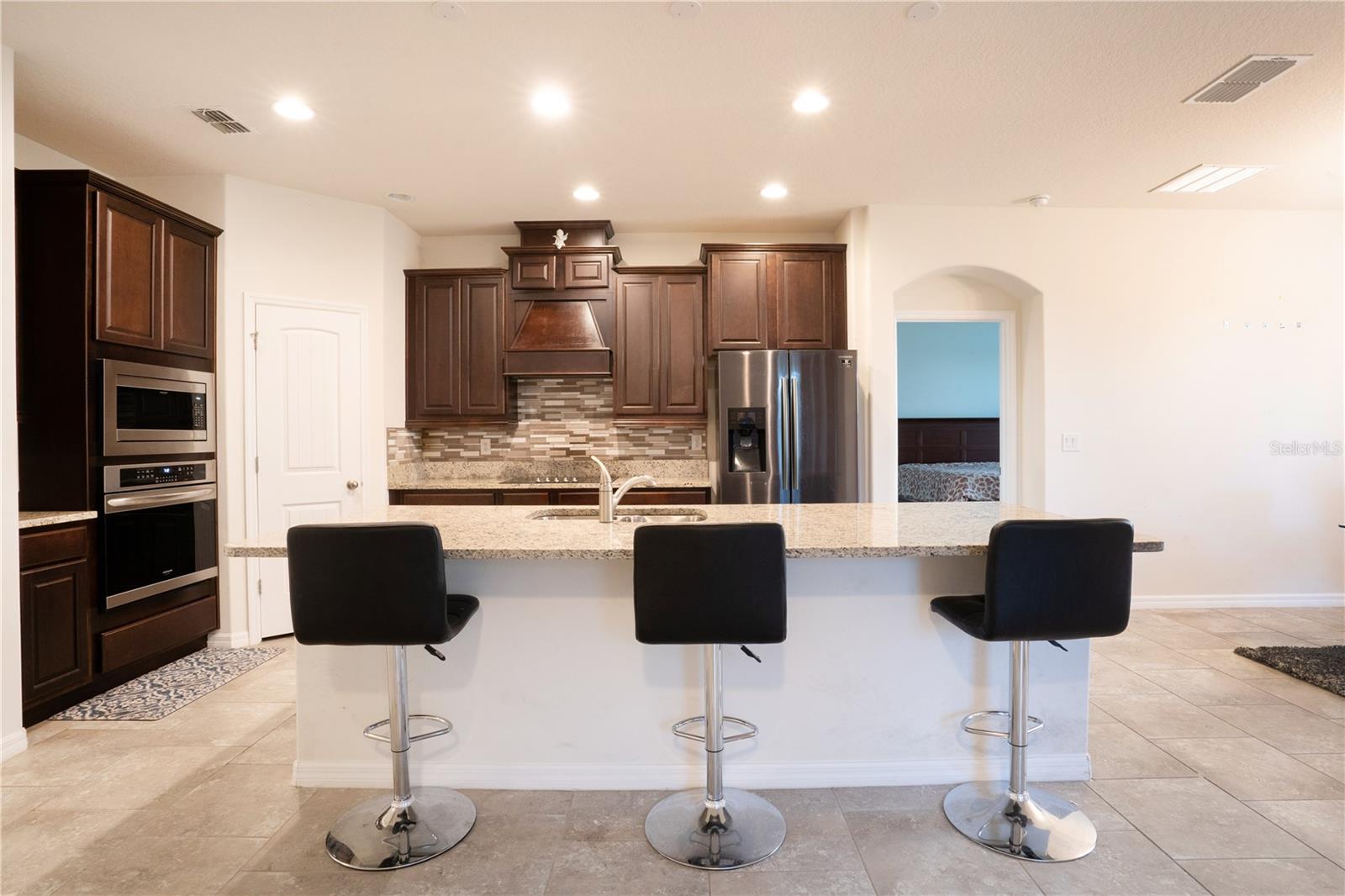 Image 7 of 27 For 4004 Prima Lago Circle