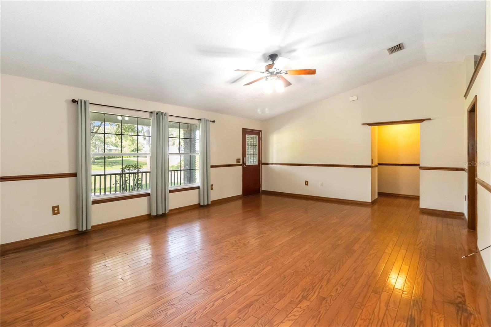 Image 18 of 53 For 1330 Englewood Drive
