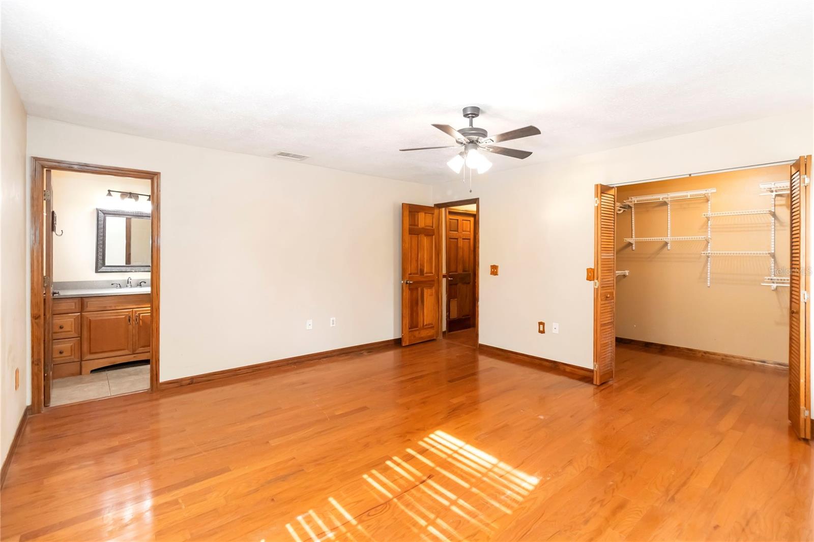 Image 24 of 53 For 1330 Englewood Drive