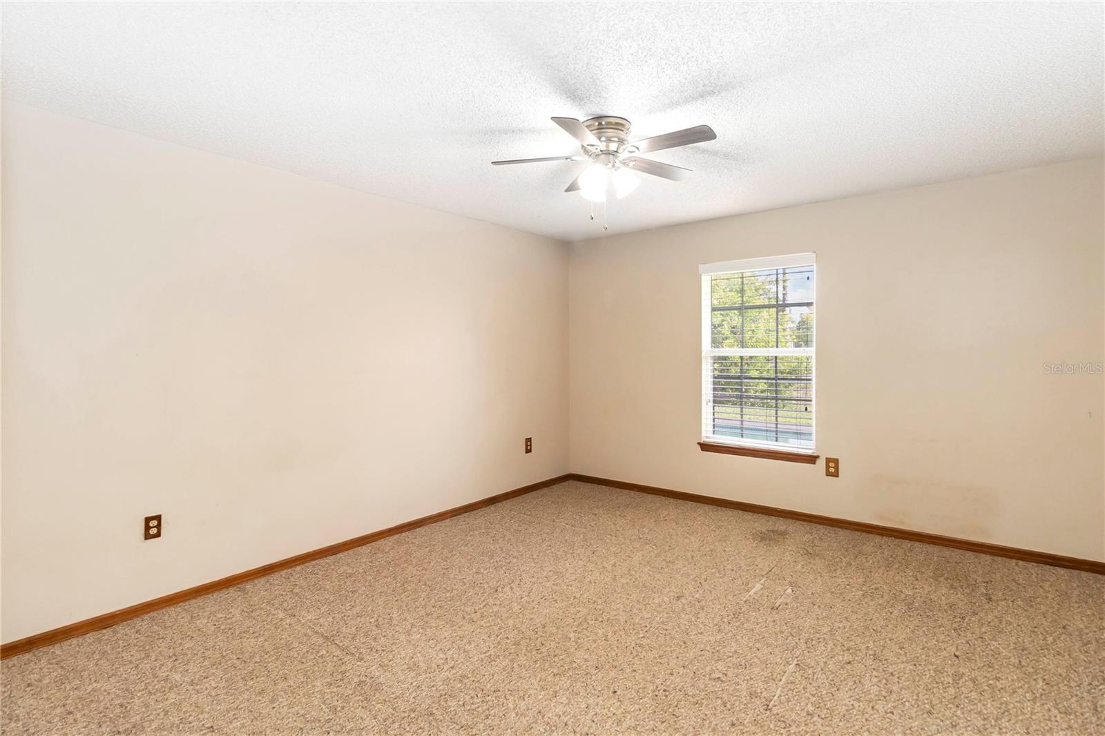 Image 31 of 53 For 1330 Englewood Drive