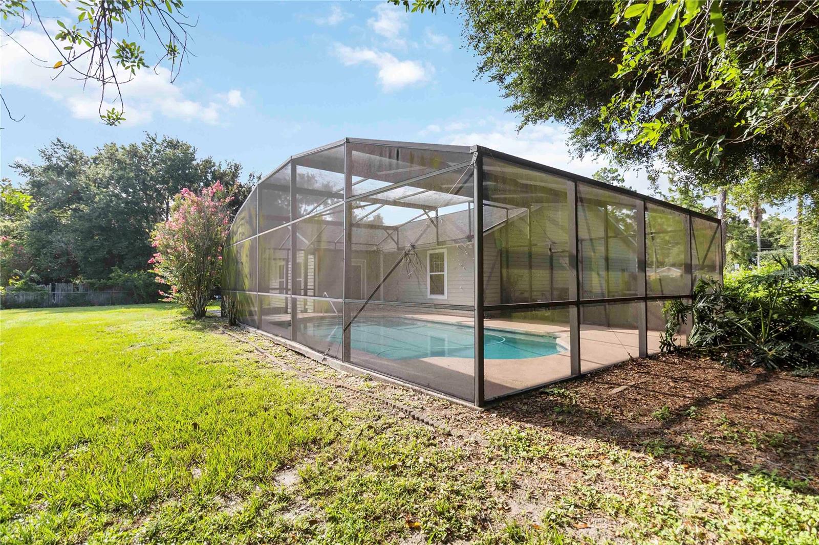 Image 40 of 53 For 1330 Englewood Drive