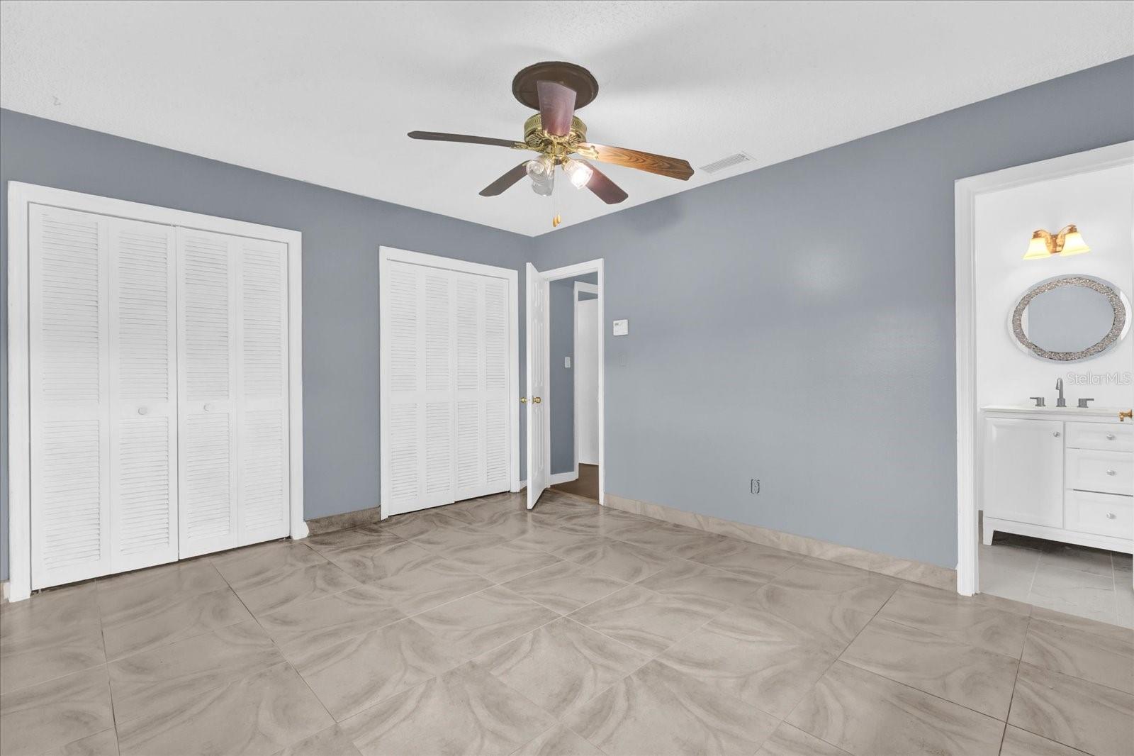 Image 15 of 27 For 5806 Fernhill Drive