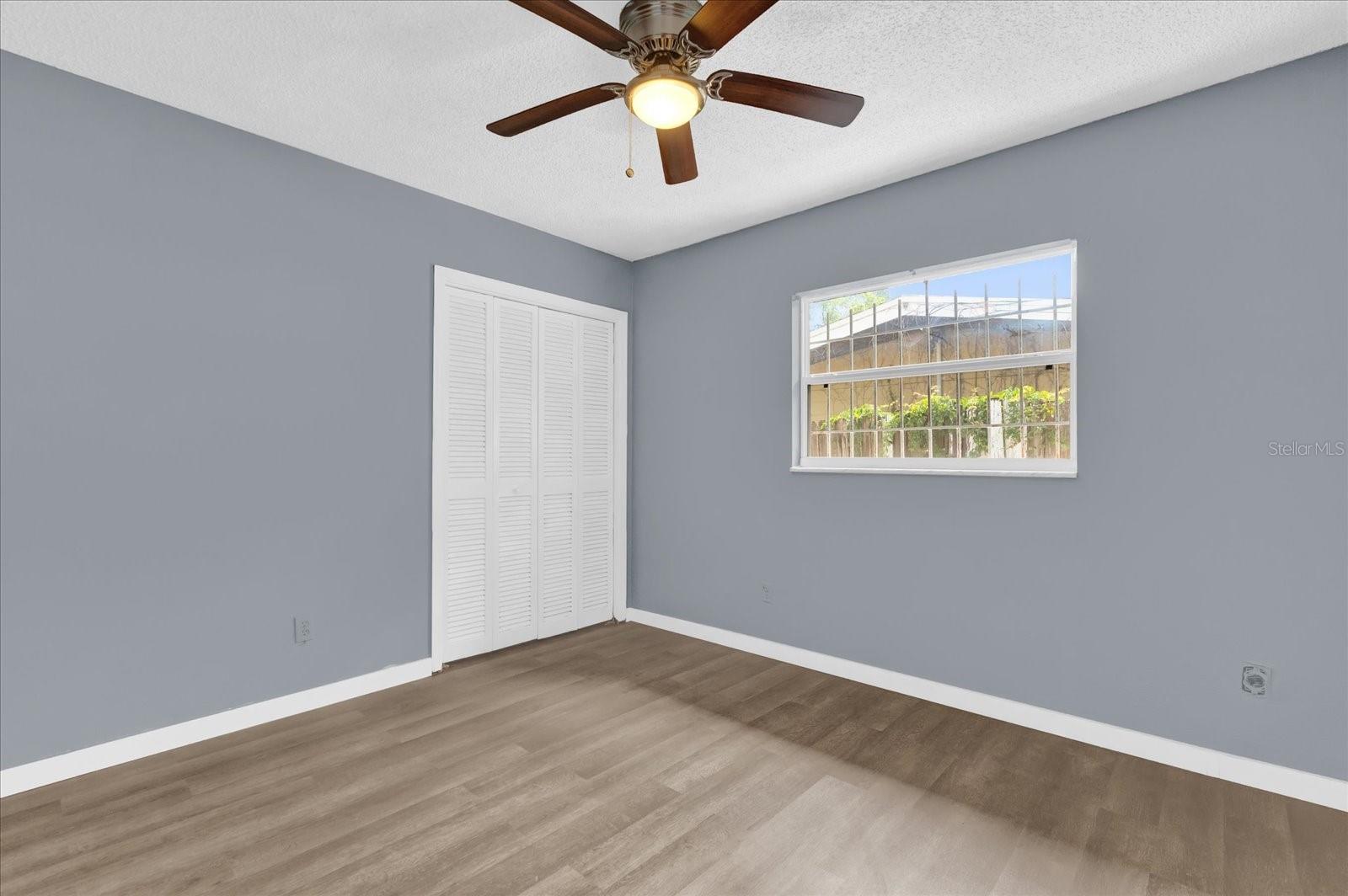 Image 18 of 27 For 5806 Fernhill Drive