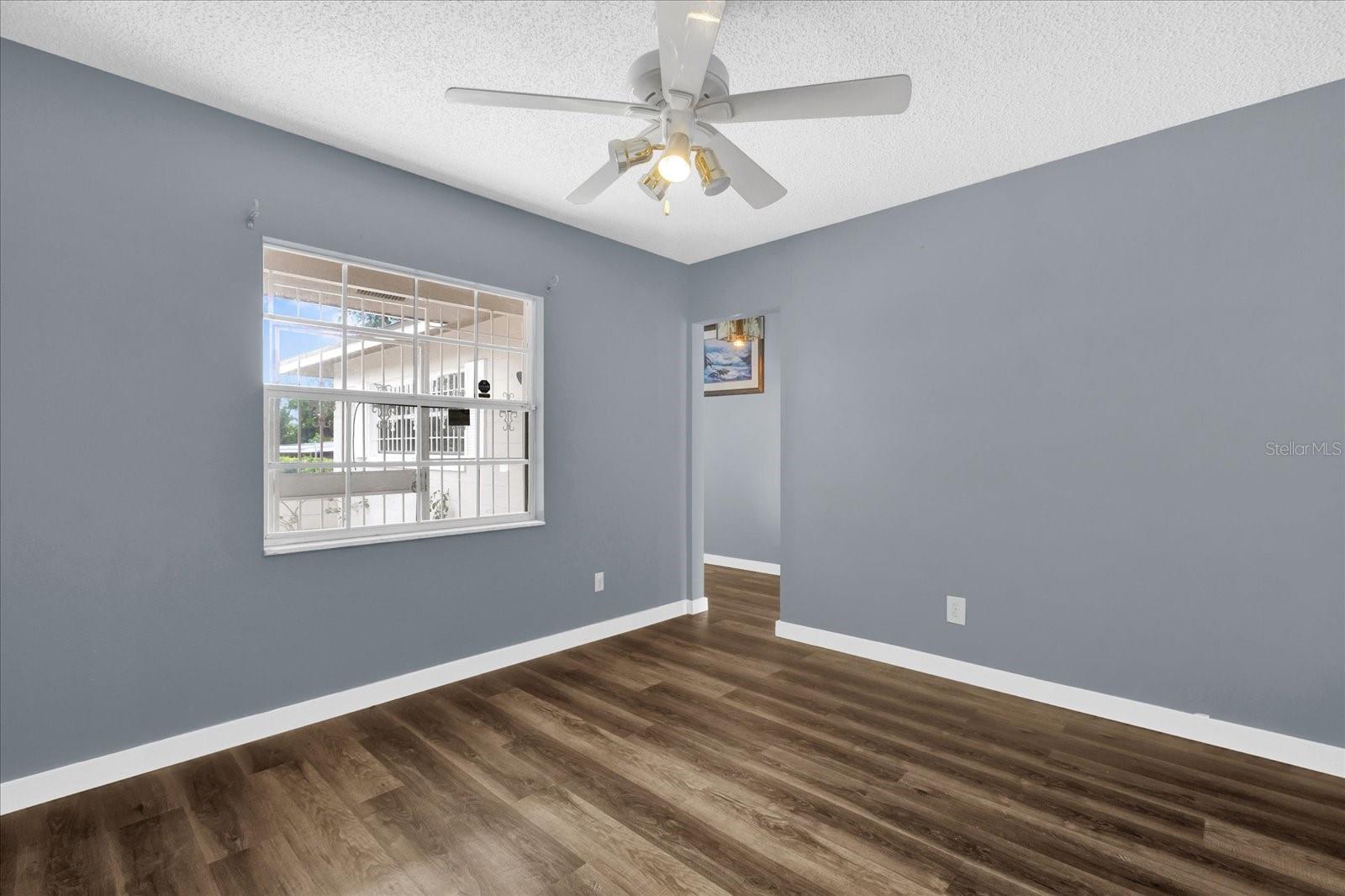 Image 9 of 27 For 5806 Fernhill Drive