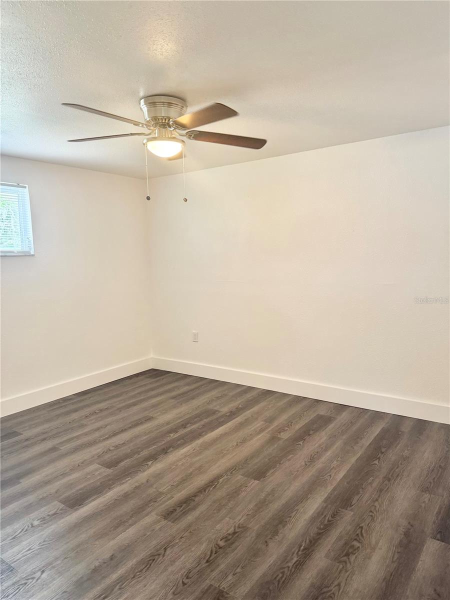 Listing photo id 21 for 4934 Avery Road