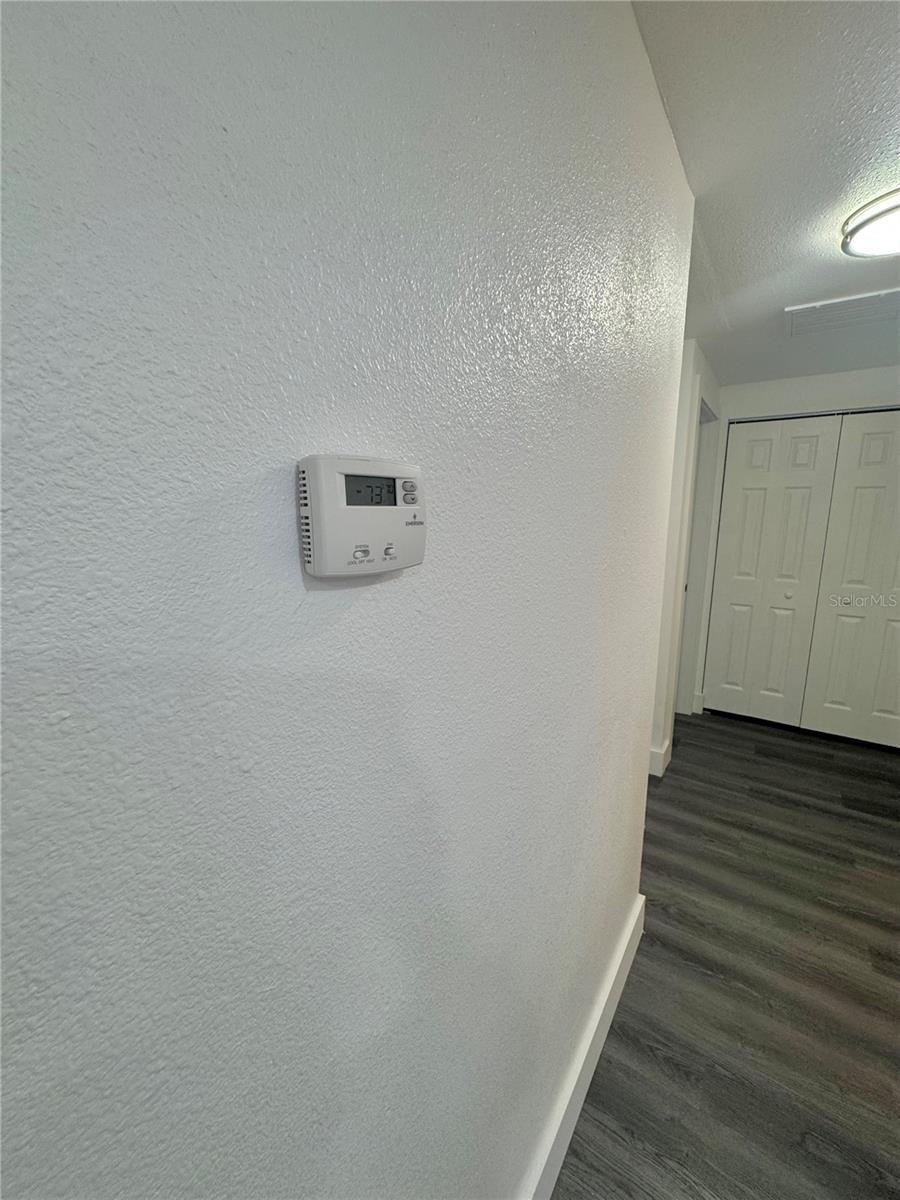 Listing photo id 31 for 4934 Avery Road