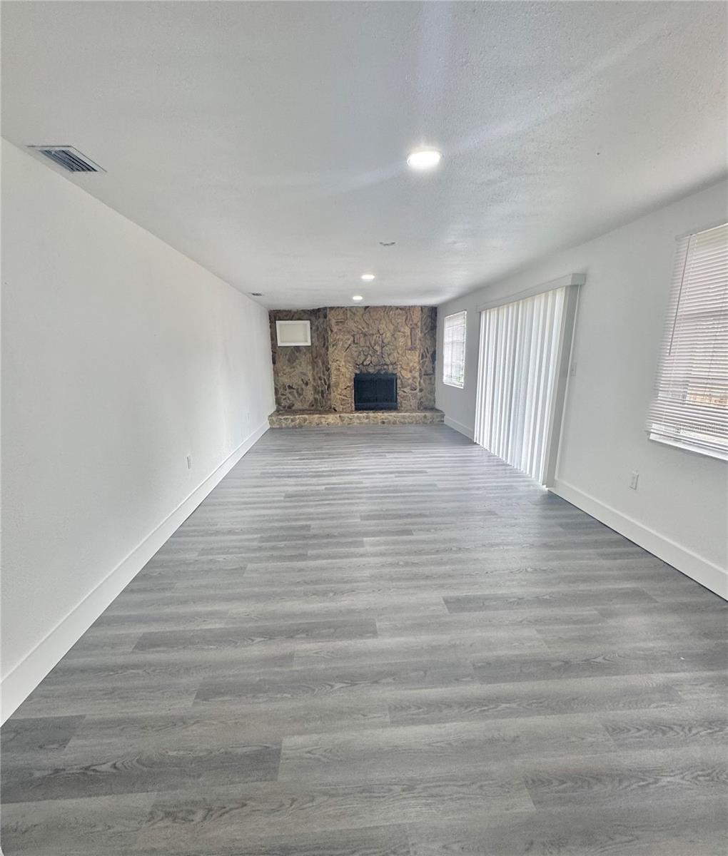 Listing photo id 32 for 4934 Avery Road