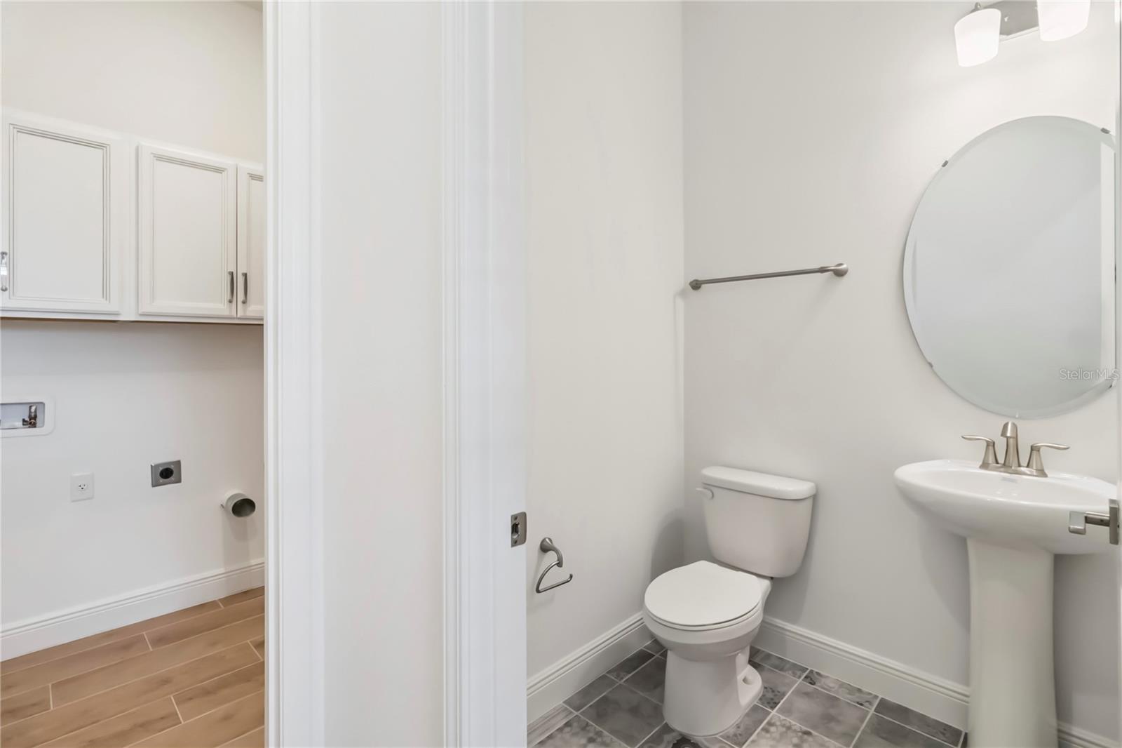 Image 20 of 66 For 10185 Pearson Avenue