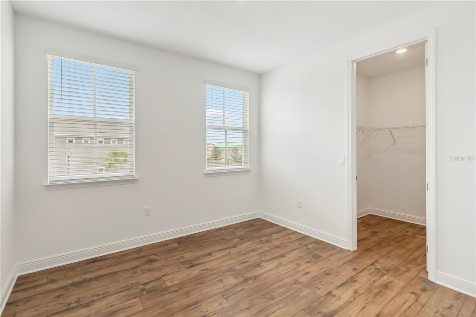 Image 30 of 66 For 10185 Pearson Avenue