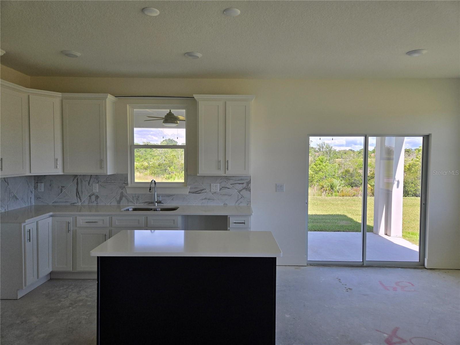 Image 4 of 23 For 13904 Emerald Fields Drive