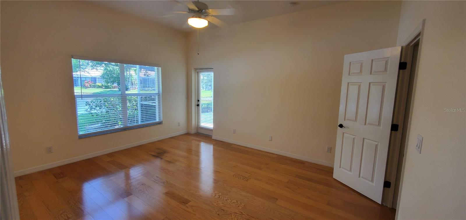Image 11 of 21 For 5231 Highbury Circle