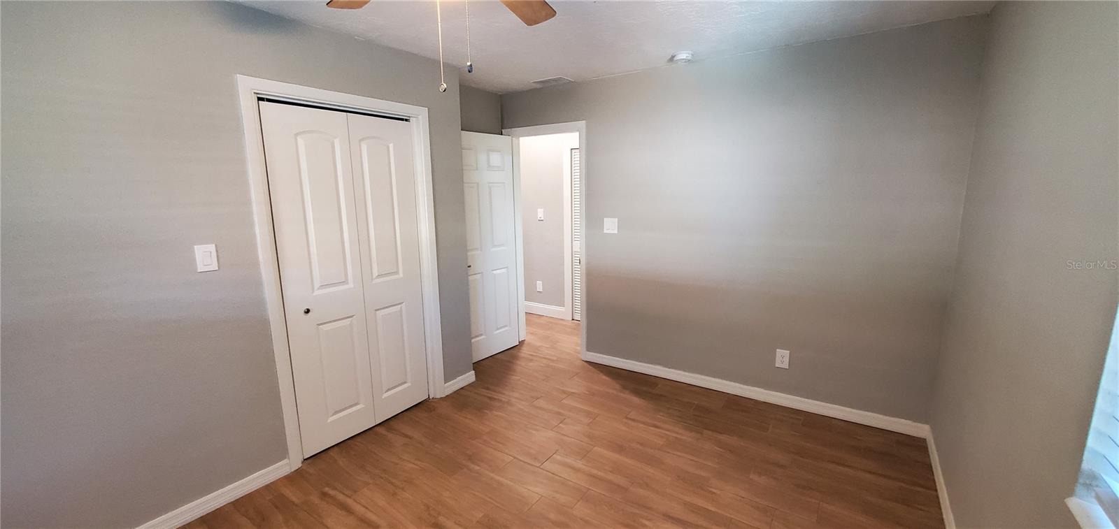 Image 15 of 21 For 4042 Condor Lane