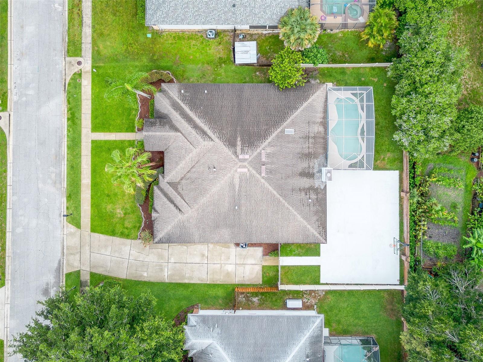 Image 32 of 35 For 9844 Montclair Circle