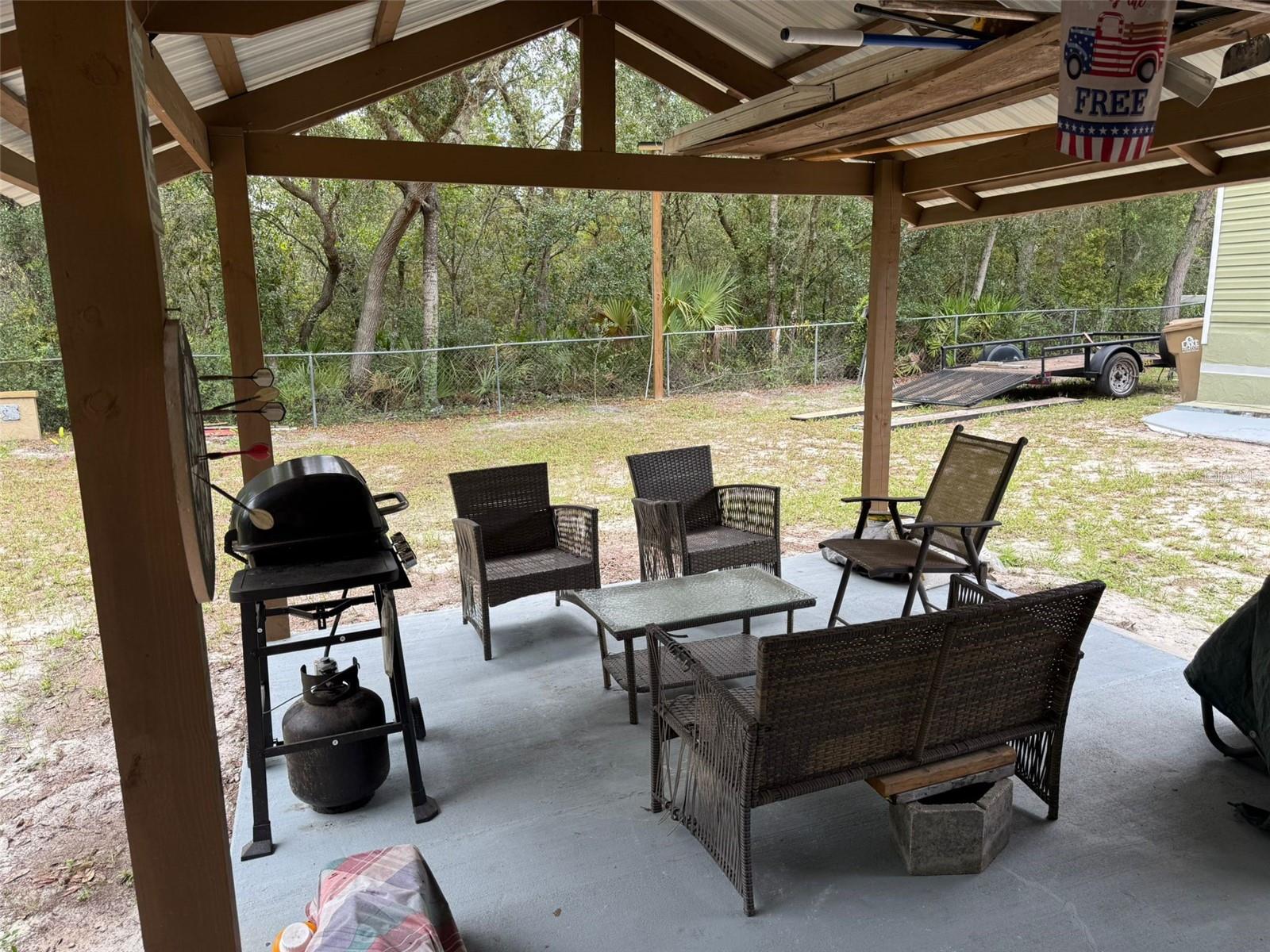 Listing photo id 19 for 31047 Scrub Oak Lane