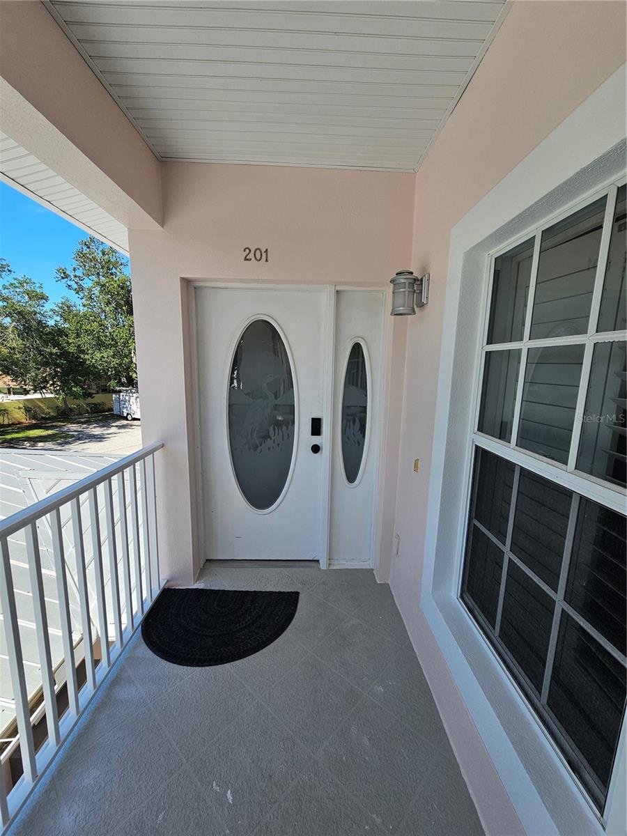 Image 3 of 32 For 291 Hidden Bay Drive 201