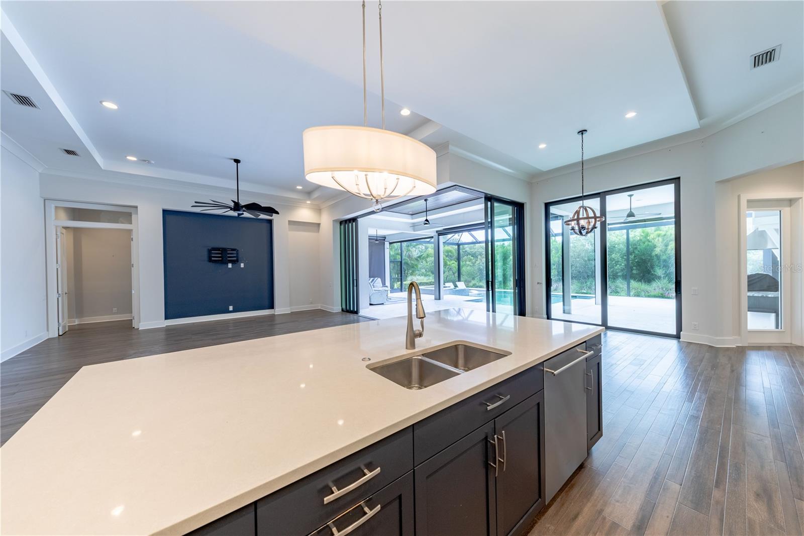 Image 16 of 57 For 5408 Greenbrook Drive