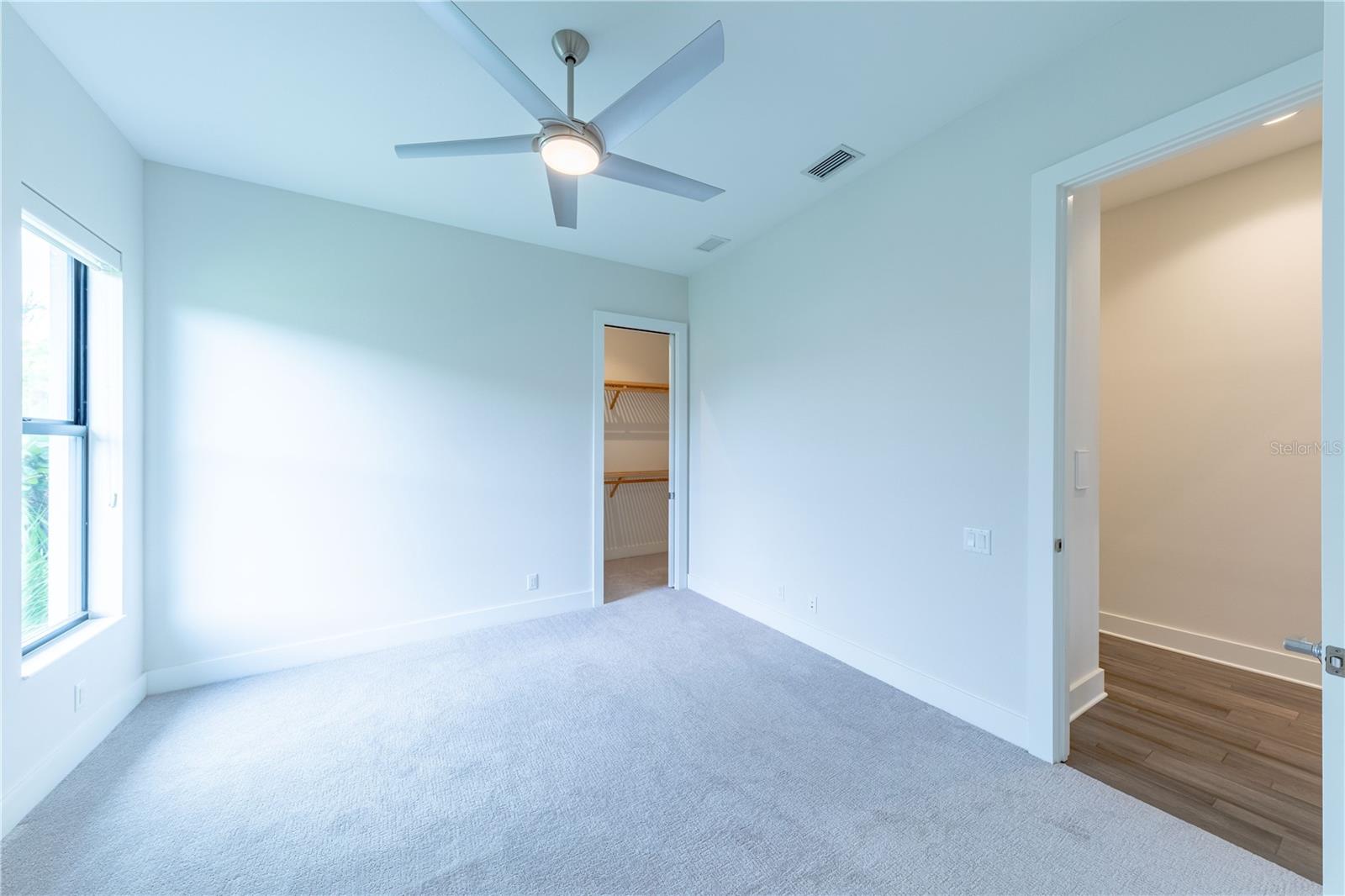 Image 31 of 57 For 5408 Greenbrook Drive