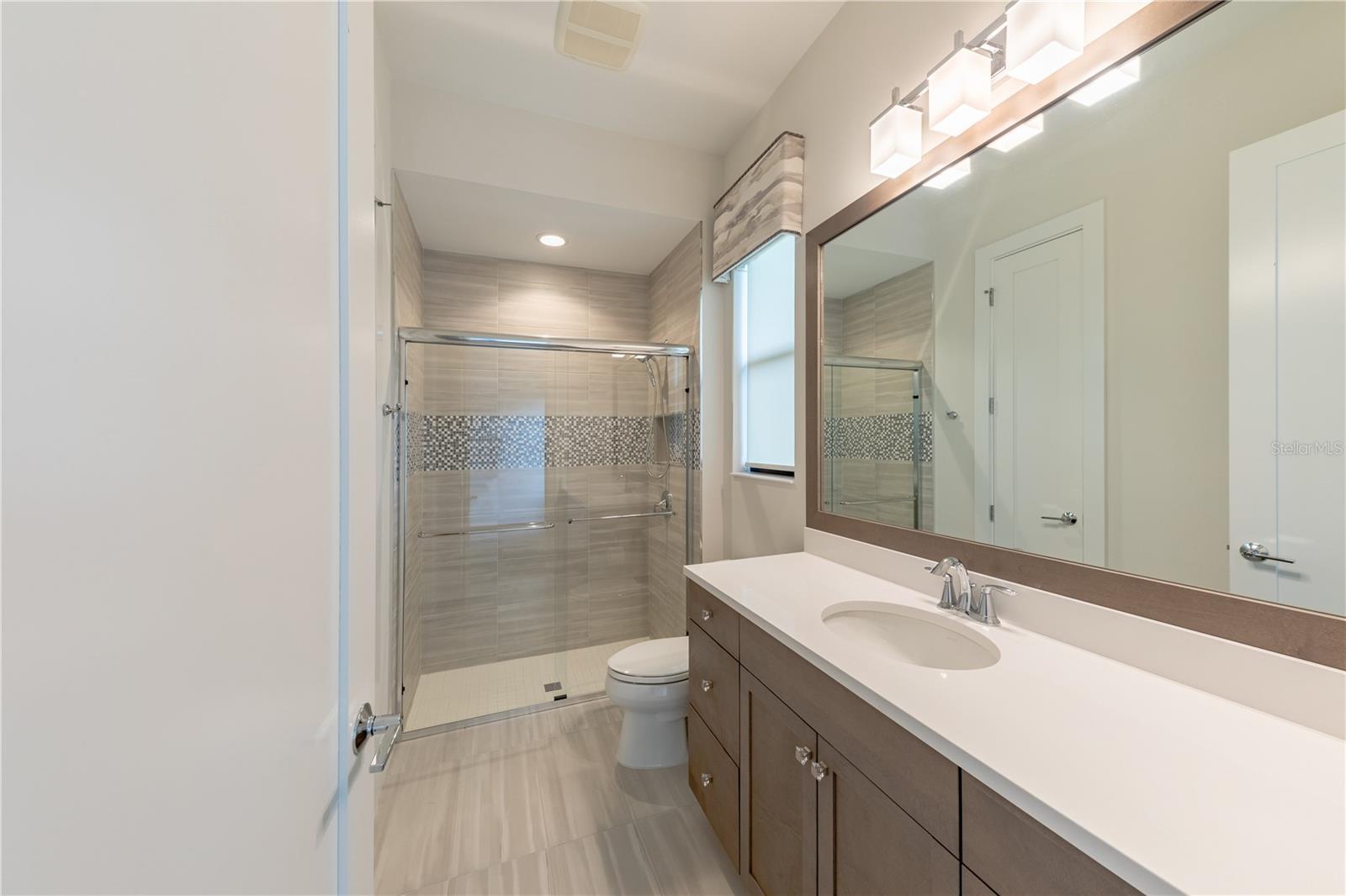 Image 38 of 57 For 5408 Greenbrook Drive