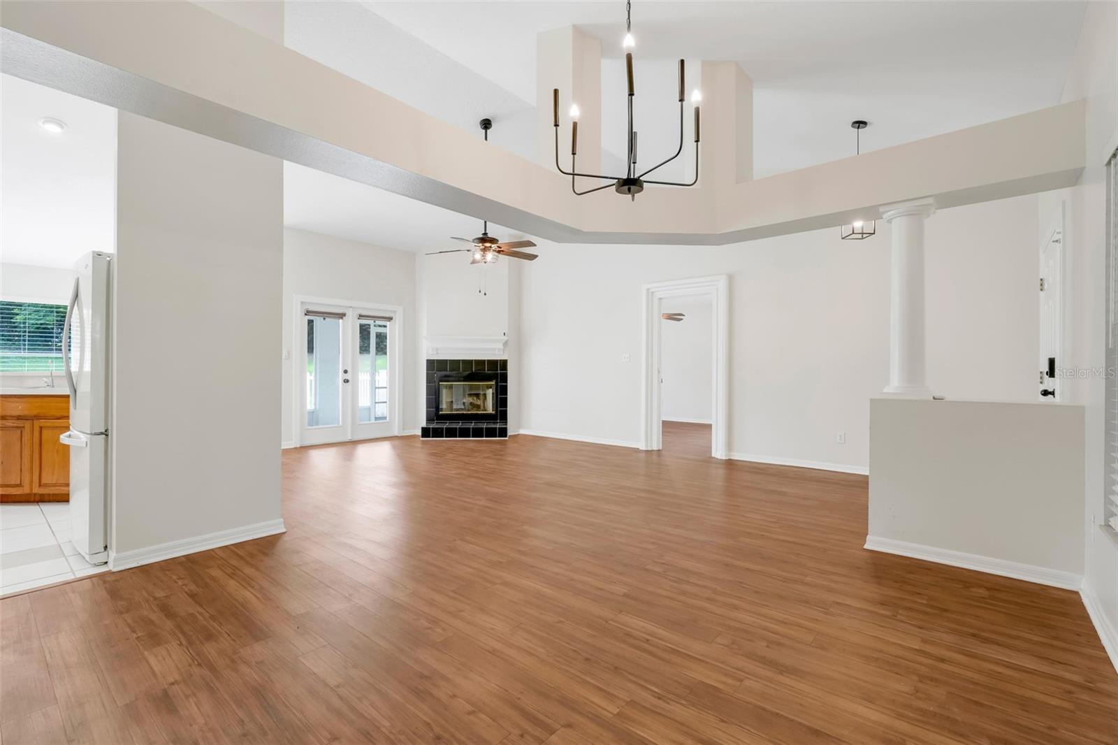 Image 15 of 49 For 11442 Beggs Court