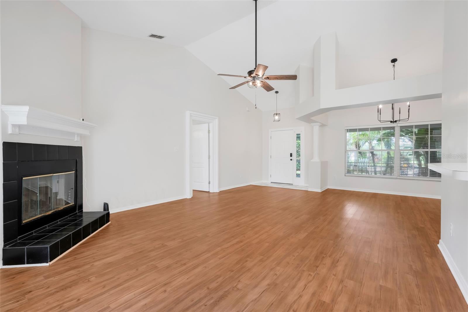 Image 16 of 49 For 11442 Beggs Court