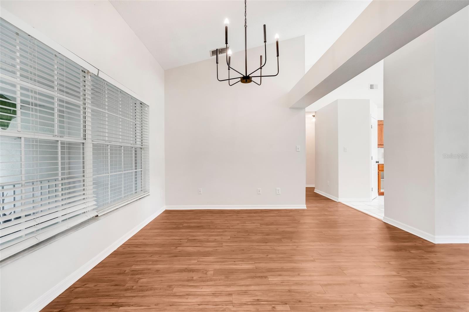 Image 18 of 49 For 11442 Beggs Court