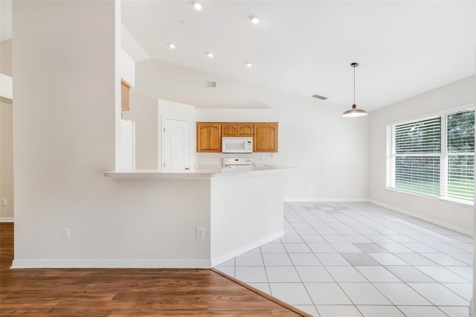 Image 19 of 49 For 11442 Beggs Court