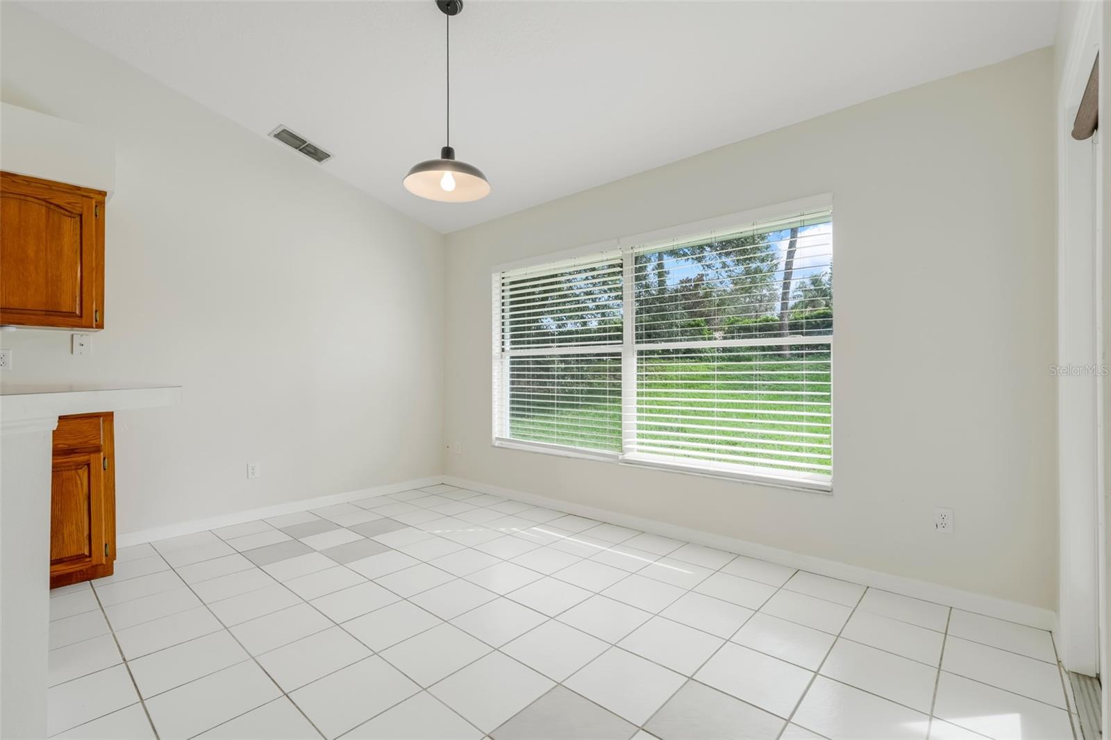 Image 23 of 49 For 11442 Beggs Court