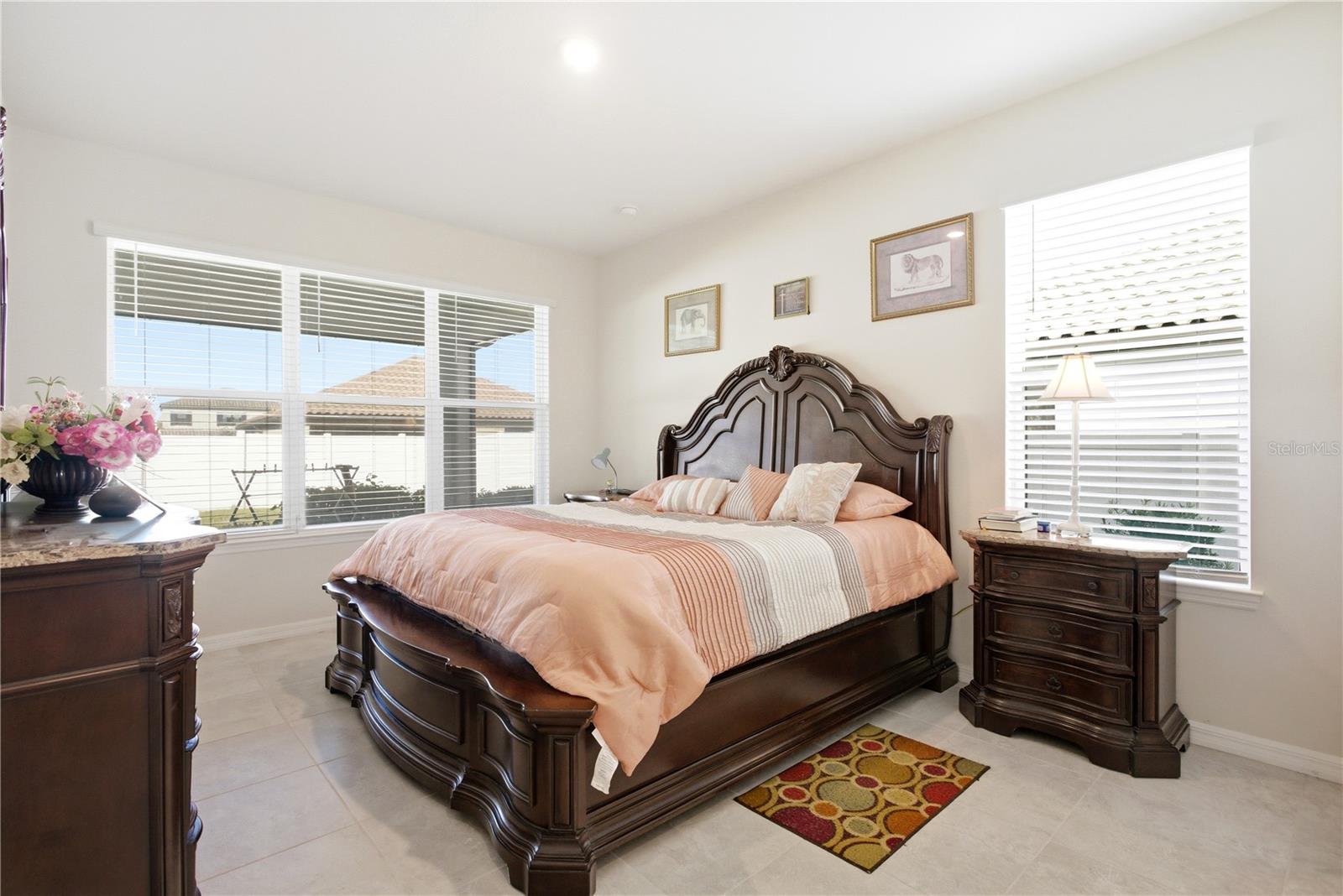 Image 21 of 40 For 1940 Goblet Cove Street