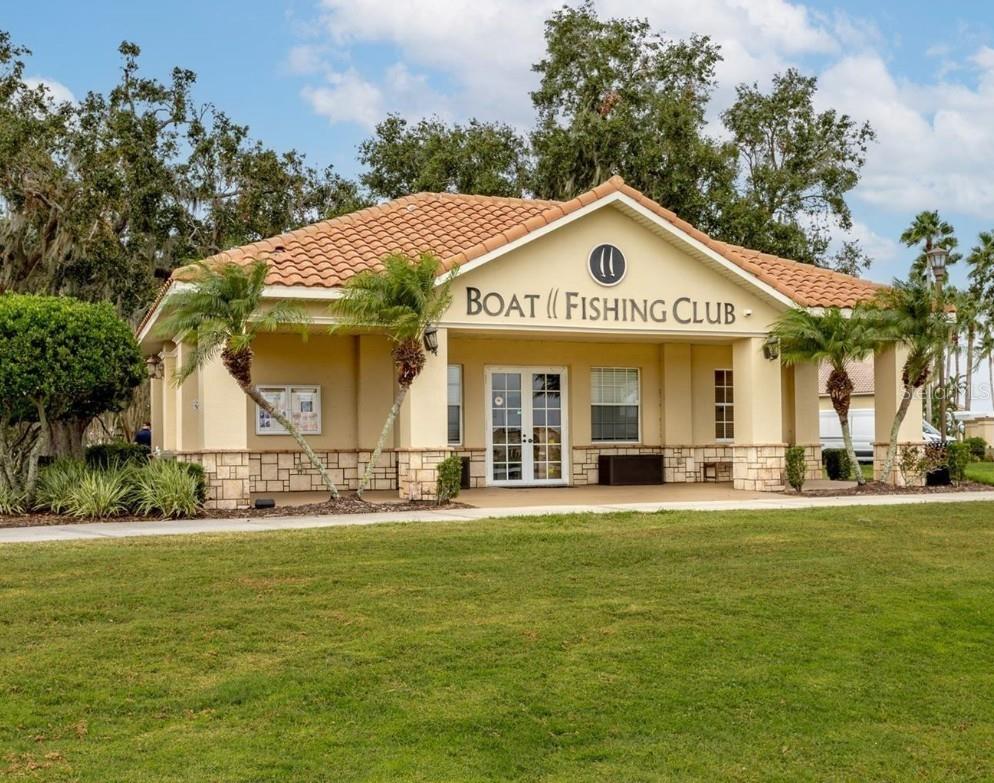 Image 32 of 40 For 1940 Goblet Cove Street