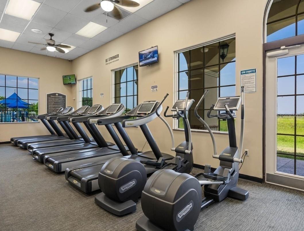 Image 33 of 40 For 1940 Goblet Cove Street