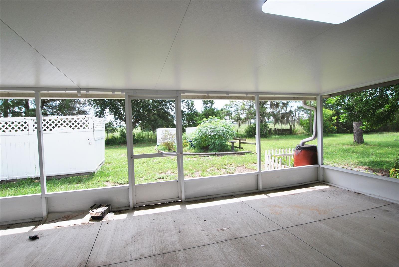 Image 20 of 50 For 35807 Nova Lane