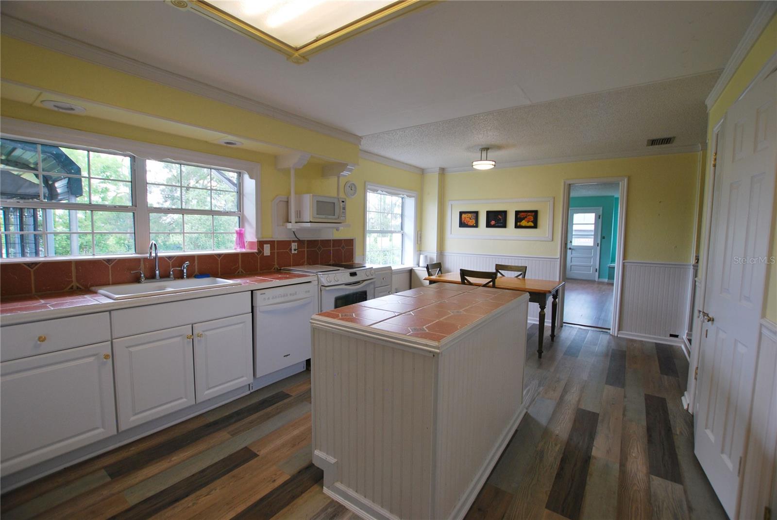 Image 6 of 50 For 35807 Nova Lane