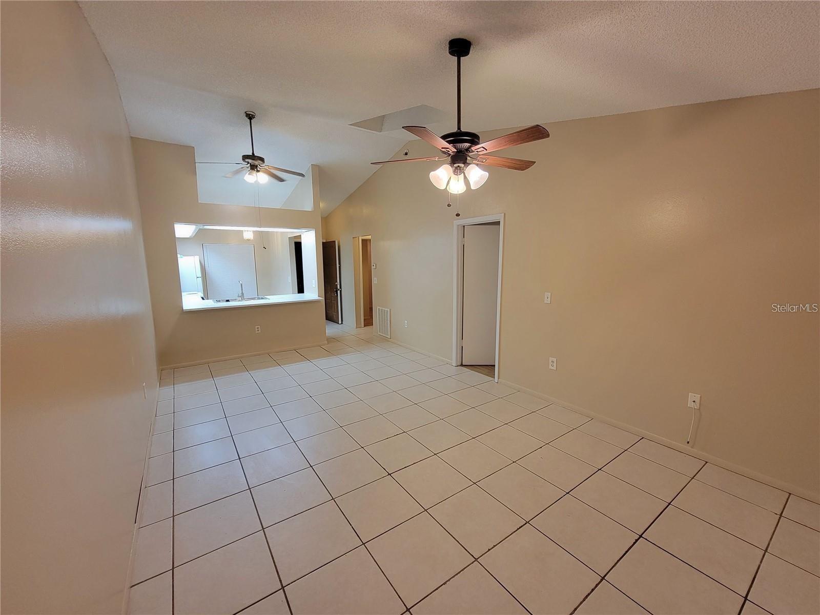 Image 4 of 21 For 2910 Western Willow Terrace