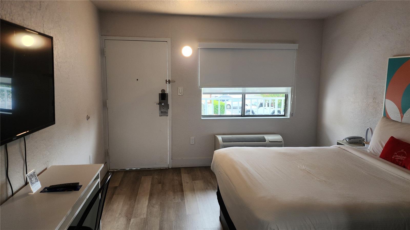 Image 5 of 10 For 5367 Irlo Bronson Memorial Highway 3-216