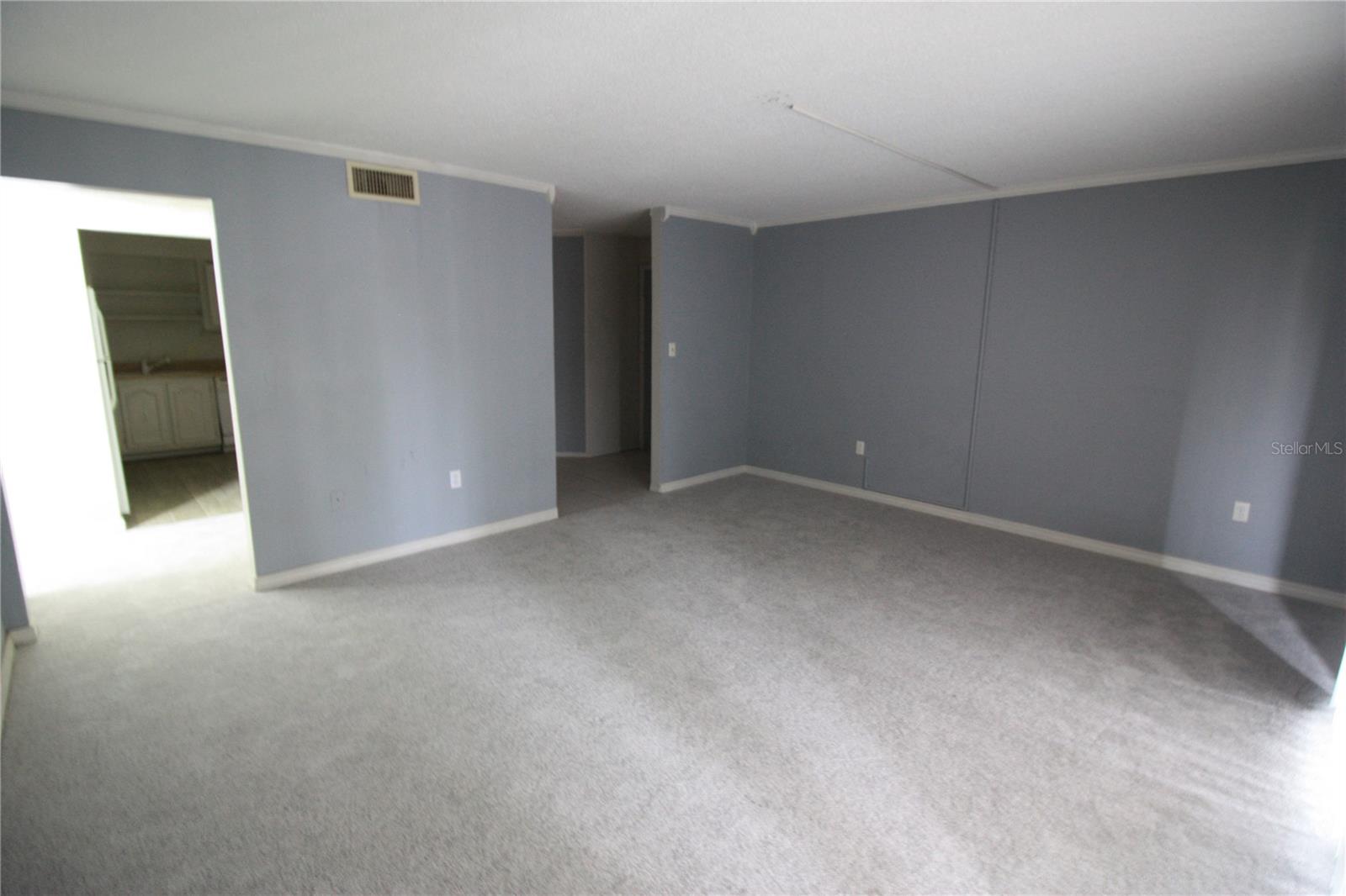 Image 10 of 26 For 540 Orange Drive 20