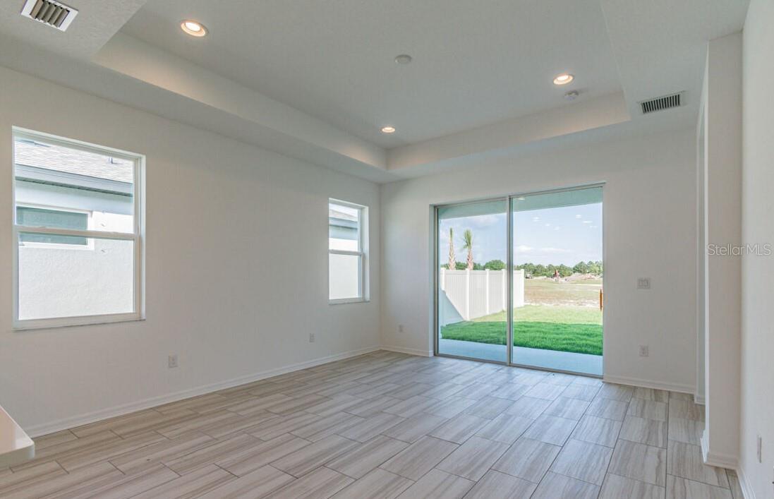 Image 2 of 10 For 2070 Sunset Preserve Way