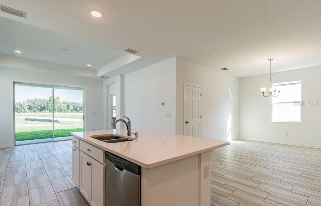 Image 5 of 10 For 2070 Sunset Preserve Way