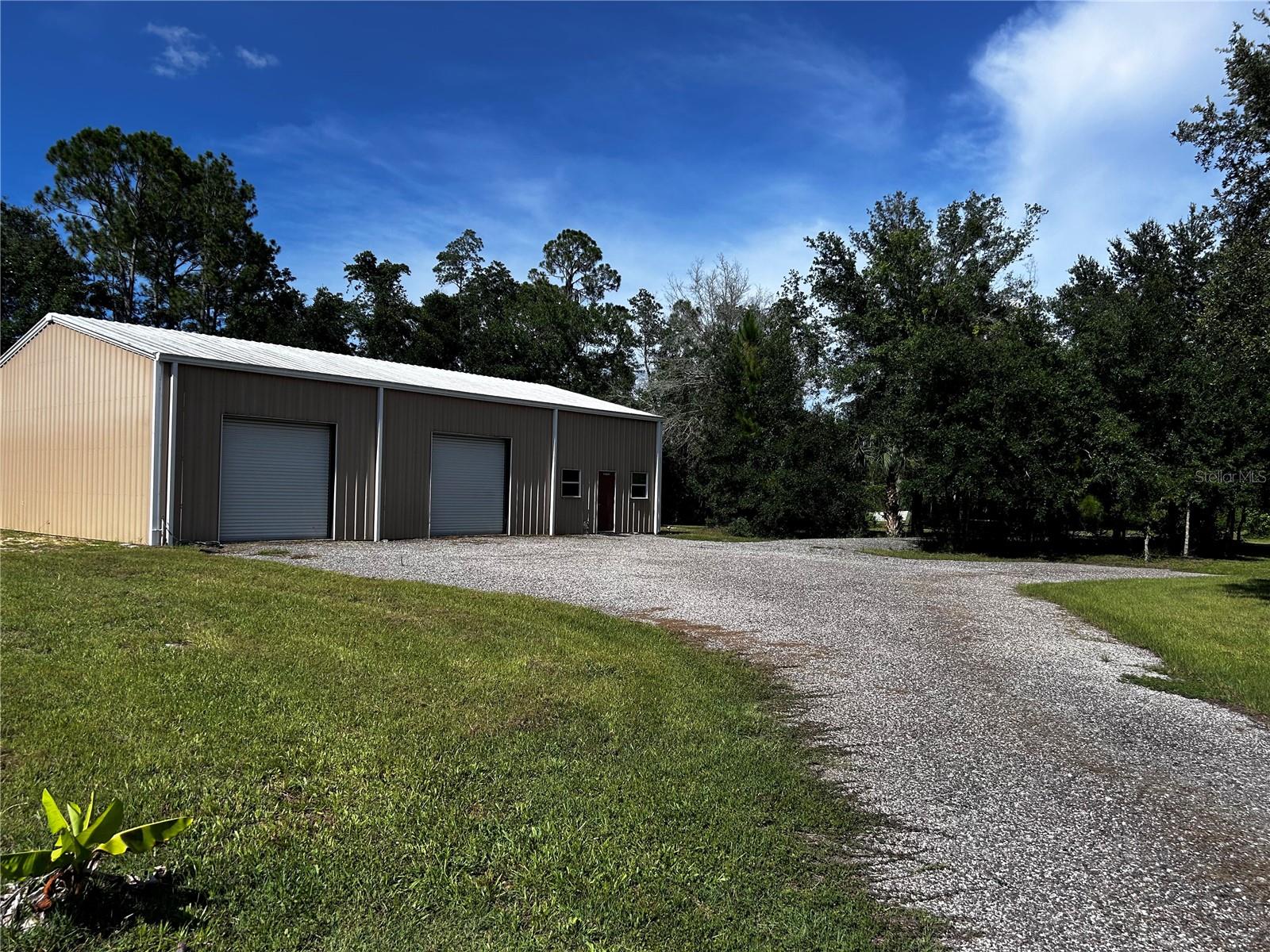 Image 13 of 27 For 15401 Co Rd 450