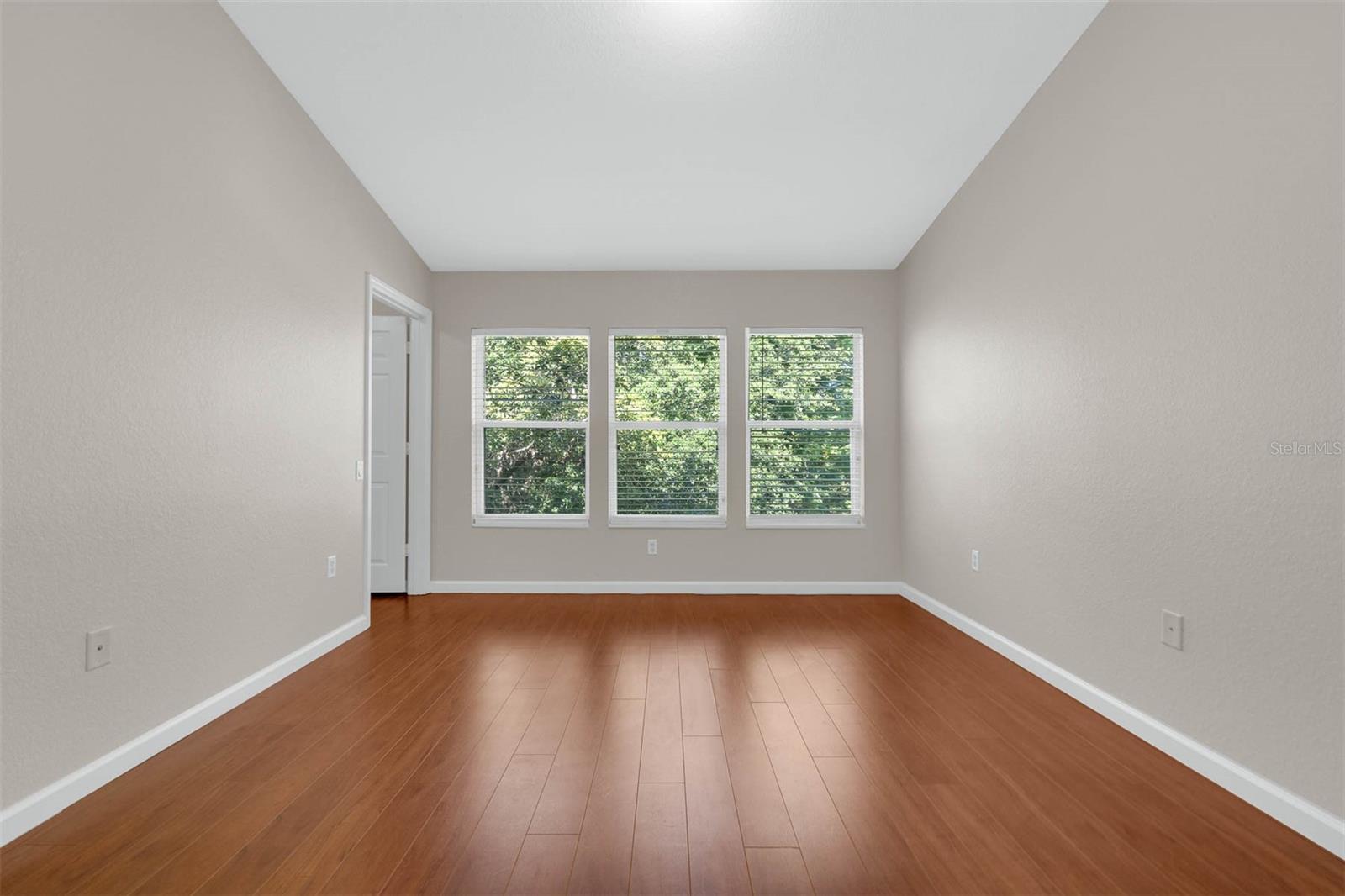 Image 18 of 34 For 6930 Hochad Drive