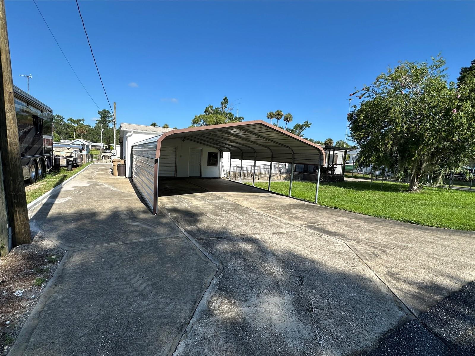 Image 4 of 58 For 55705 Keith Street
