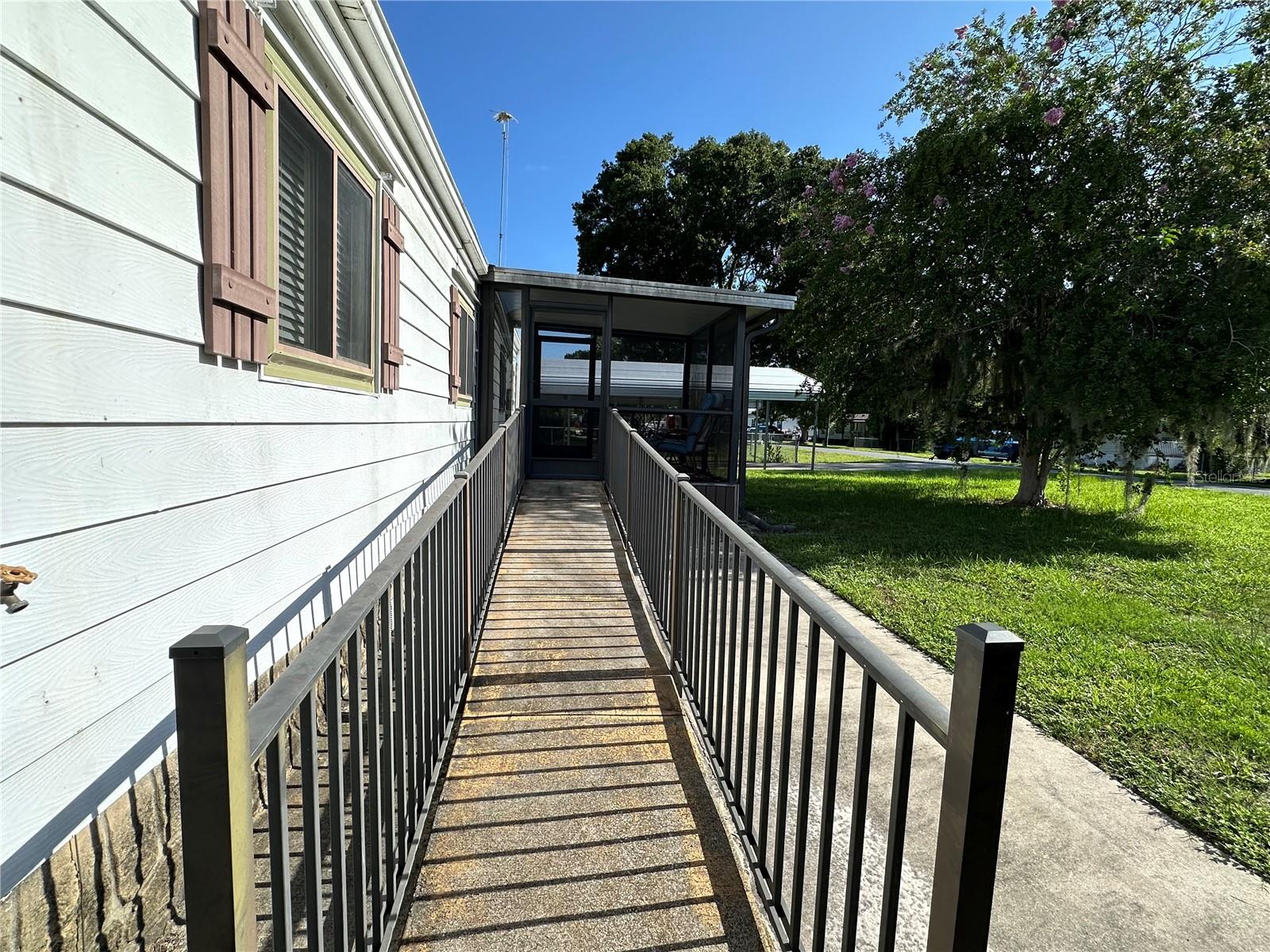 Image 6 of 58 For 55705 Keith Street