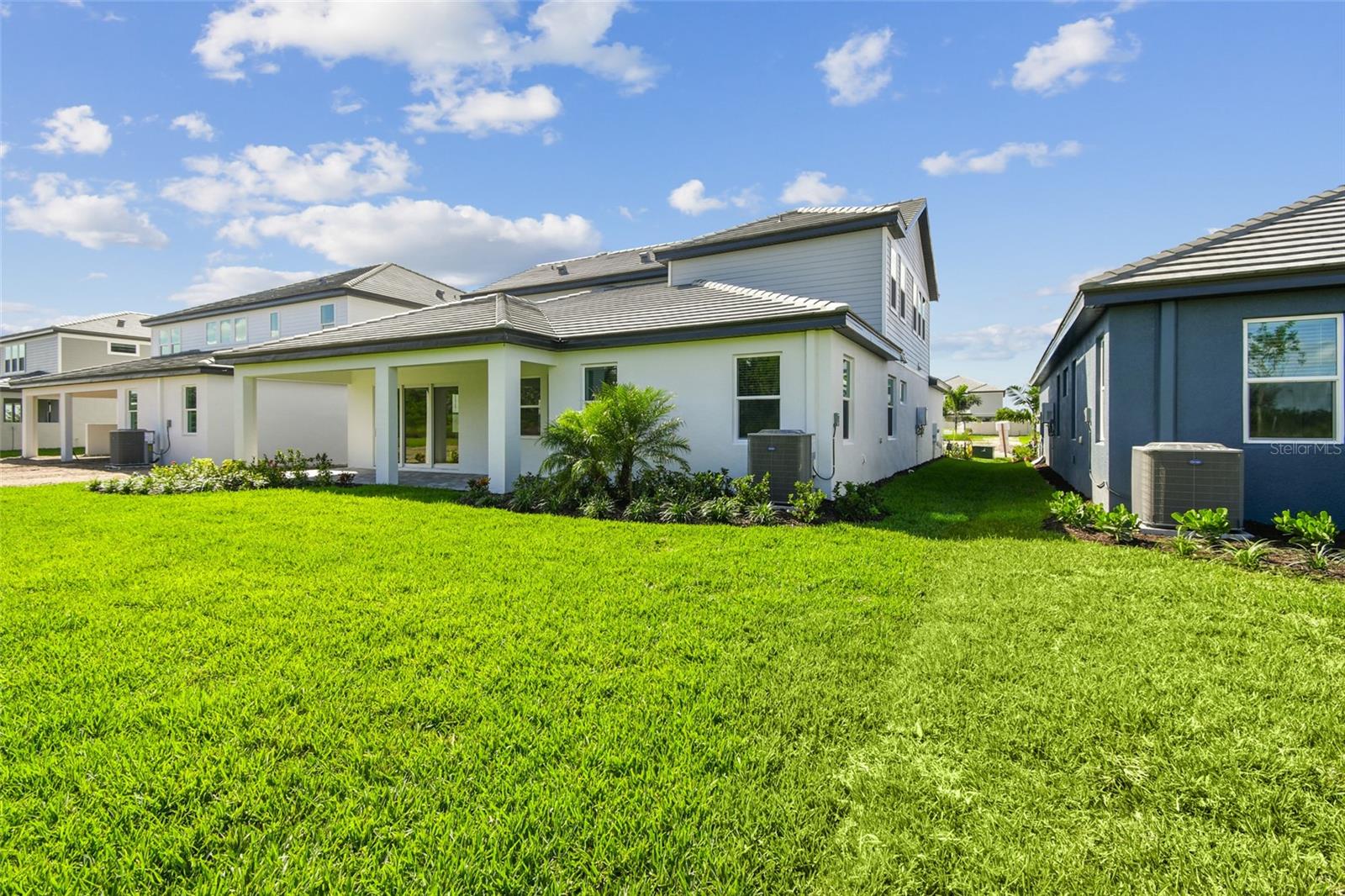 Listing photo id 0 for 7578 Seahawk Avenue